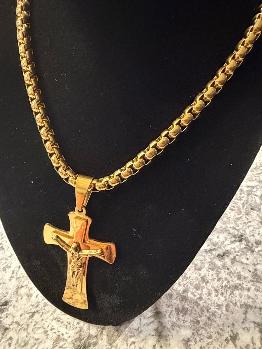 23” Gold Tone Necklace w/ 2 1/4” Cross Pendant #36